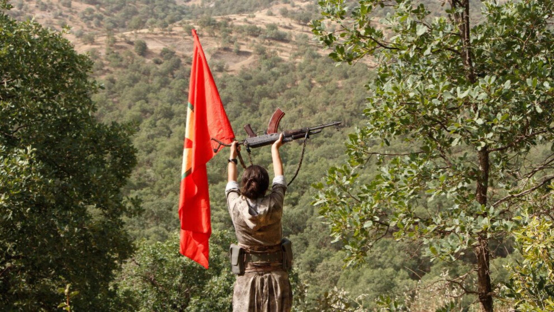 Dîroka Azadiya Jinên Kurd – Rastiya Tevgera Azadiyê û Sedemên Tevlîbûna Jinê – Beşa Duyemîn